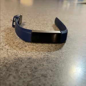 fitbit alta size S fitness tracker